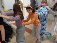 9dbc9525-21ef-48f7-beb1-9ad9441ac2cf