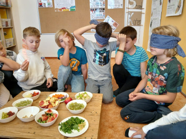 hdimg1e0efadca2da32c73109223abcb413